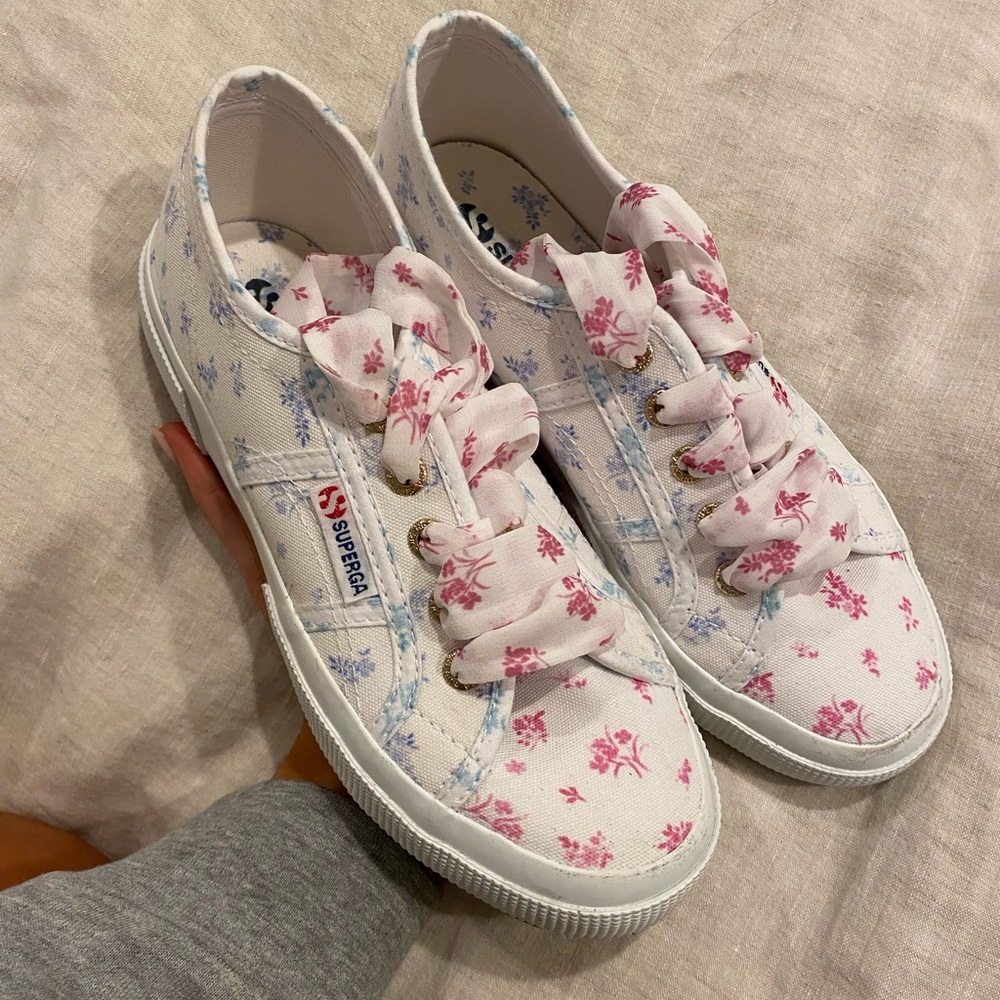 Floral supergas